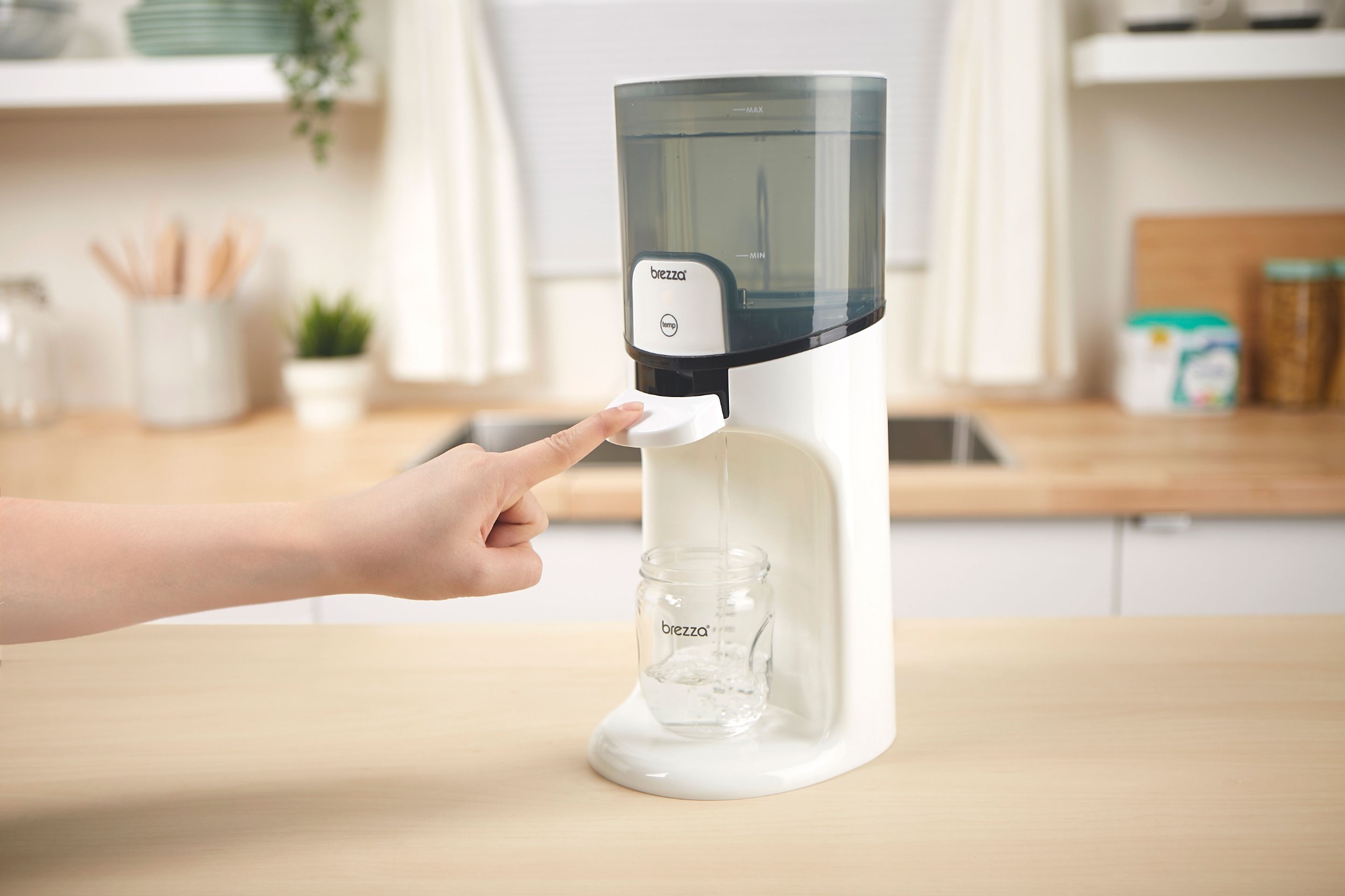 Ad by babybrezza.com