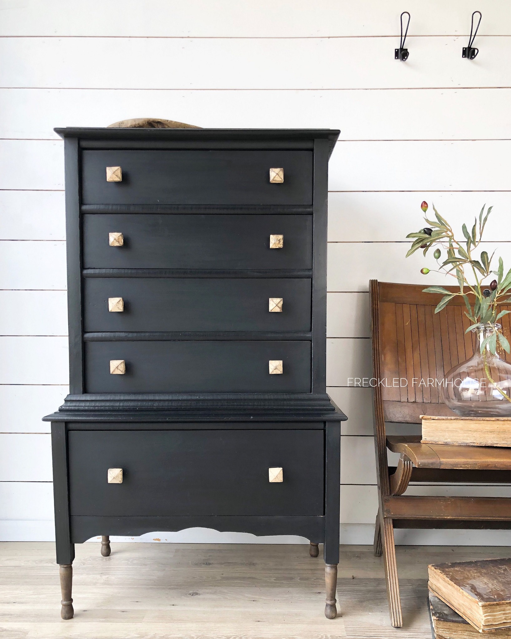 Ad by countrychicpaint.com