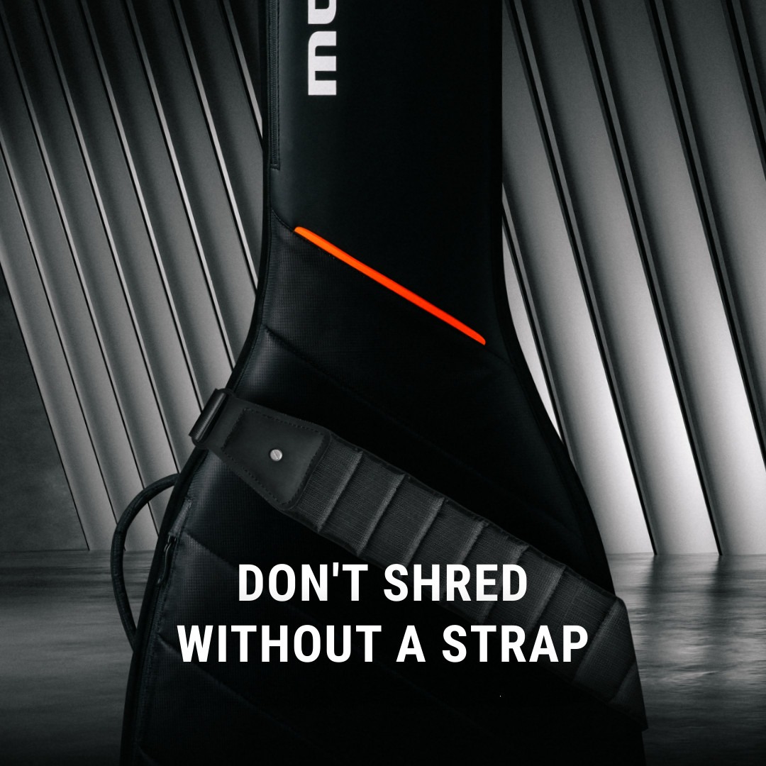 Ad by monocreators.com