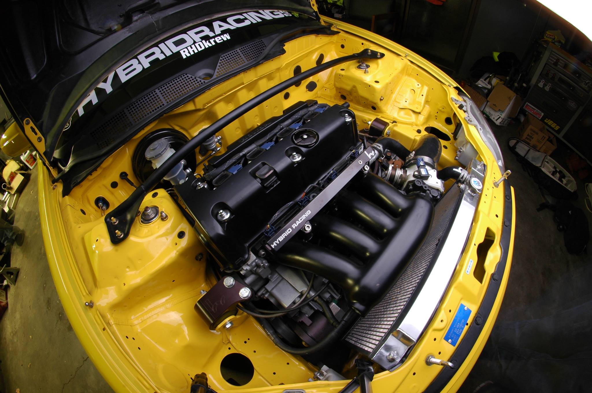 Ad by hybrid-racing.com