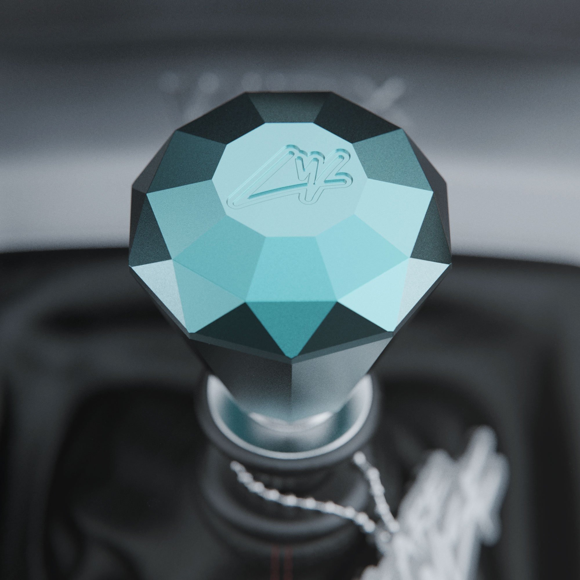 Ad by wearelikewise.com