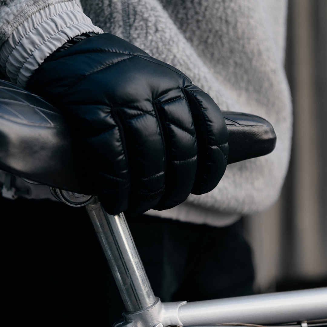 Ad by holdenouterwear.com