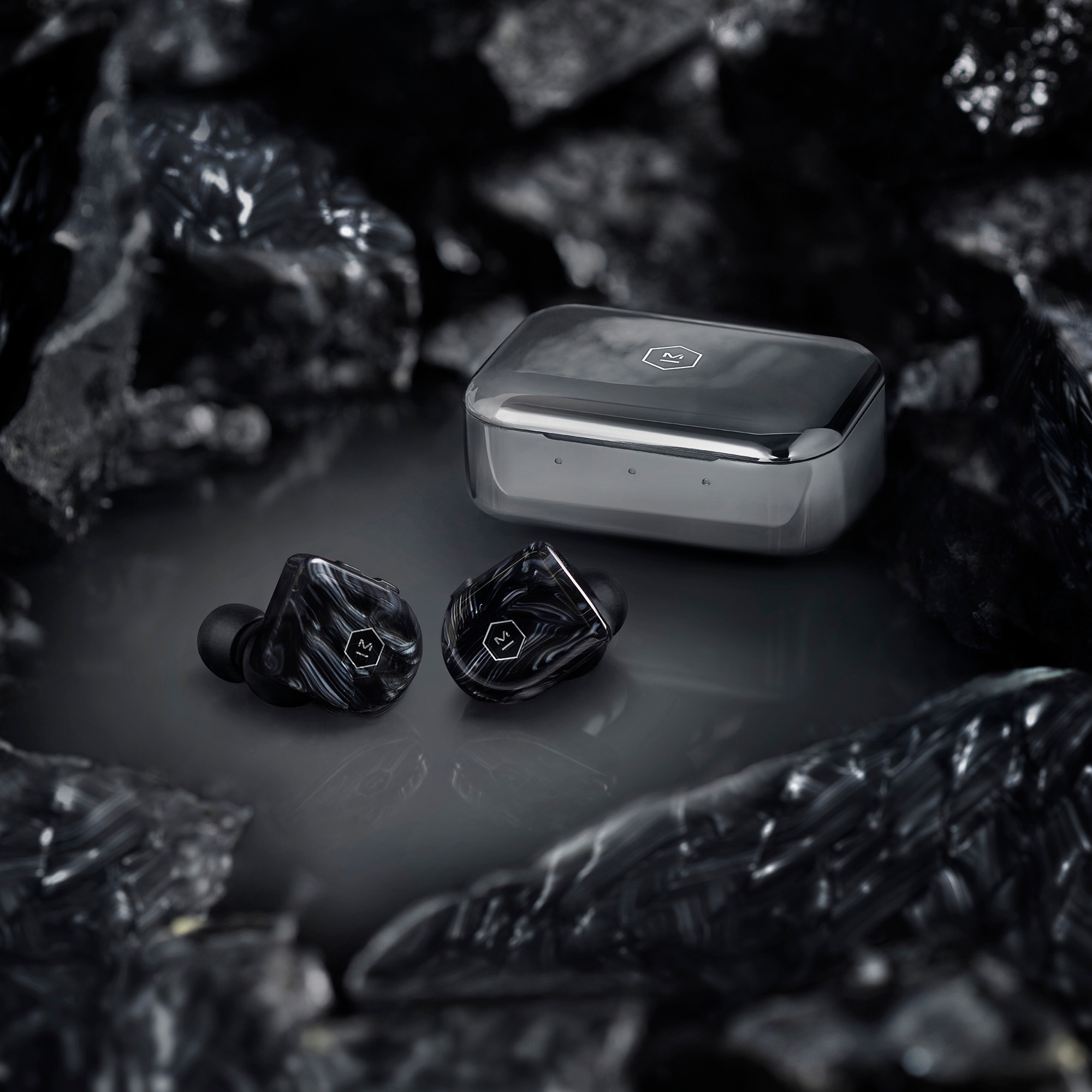 Ad by masterdynamic.com