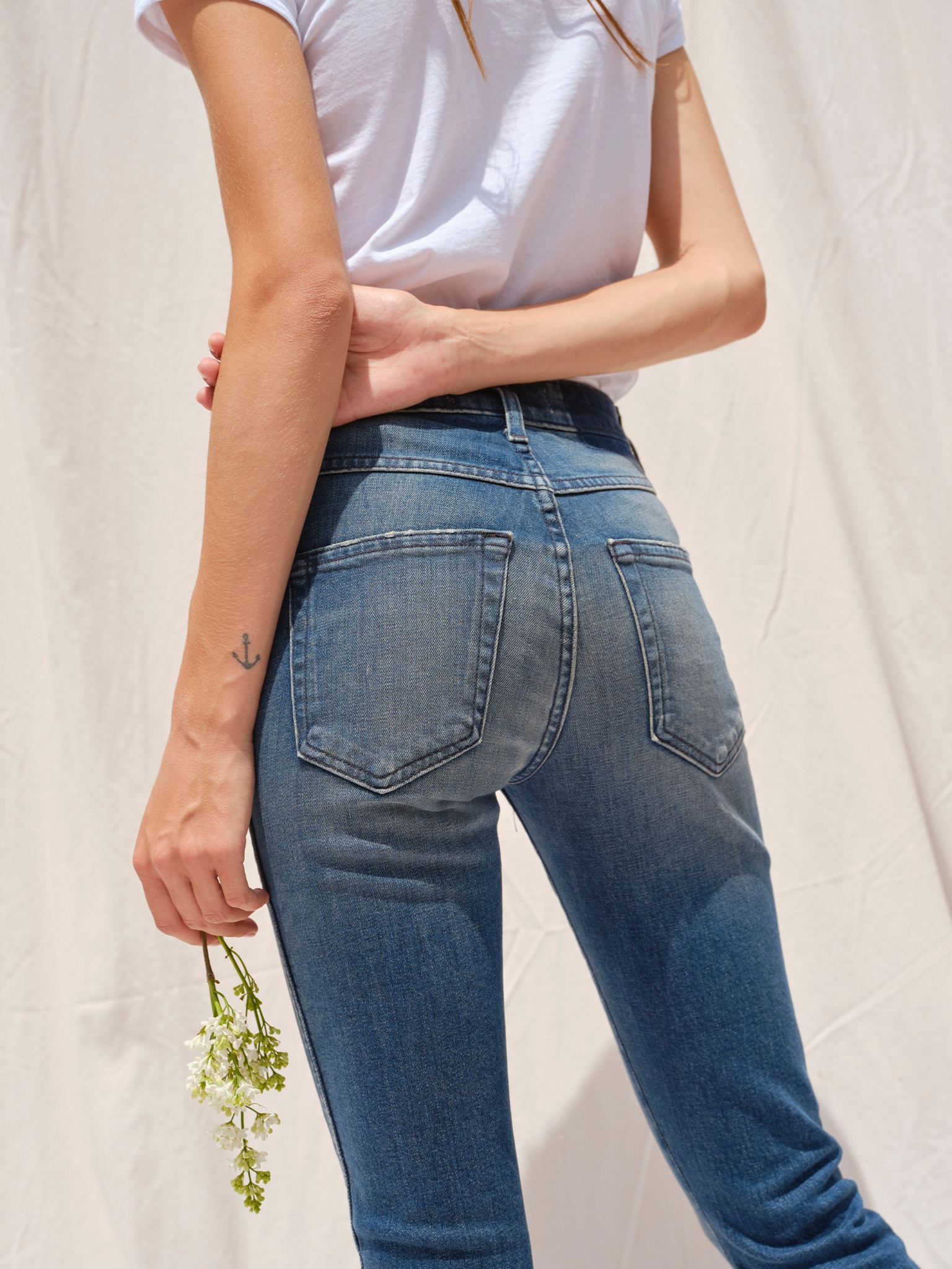 Ad by amodenim.com