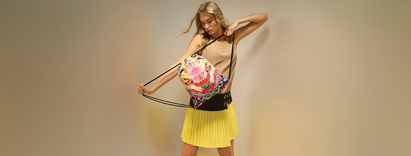 Ad by loqistore.com