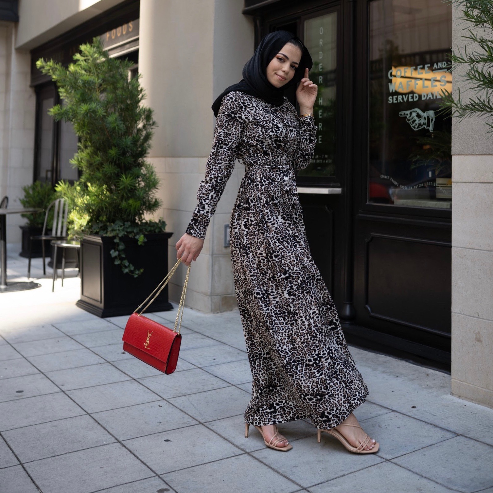 Ad by verona-collection.com