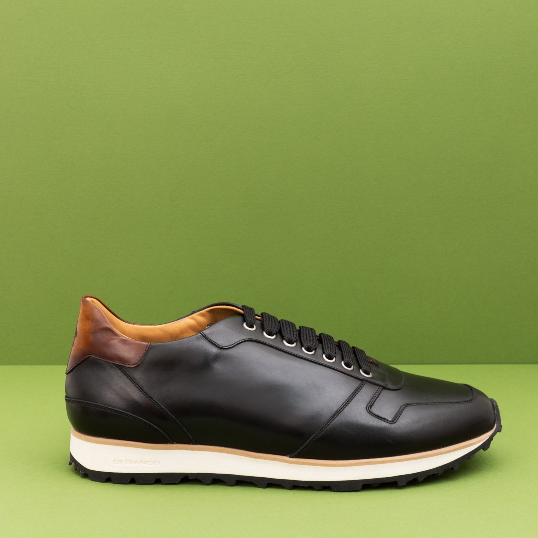 Ad by scarpedibianco.com