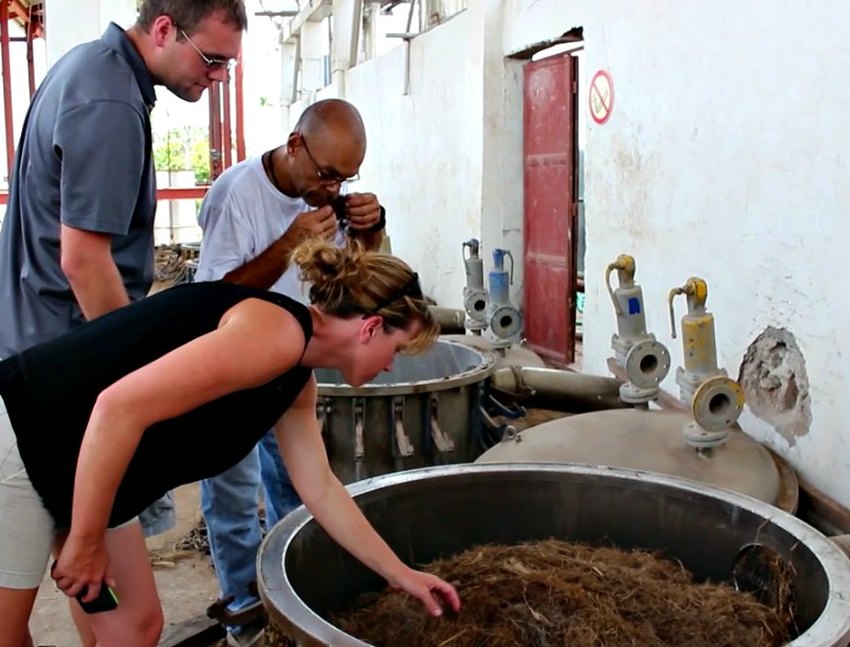 Ad by simplyearth.com