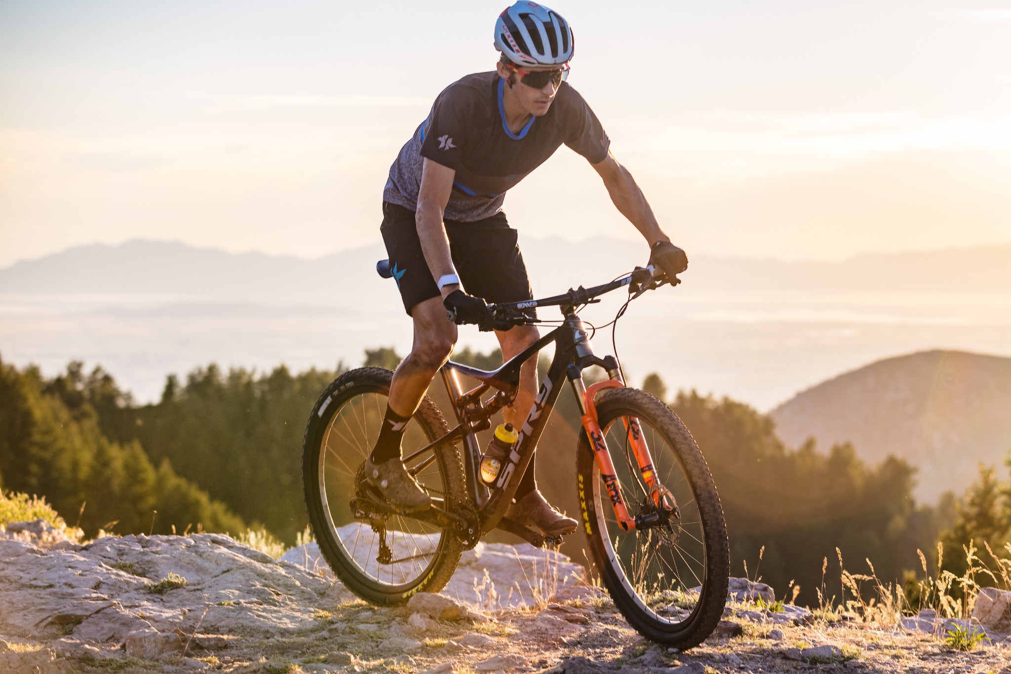 Ad by mercurycycling.com