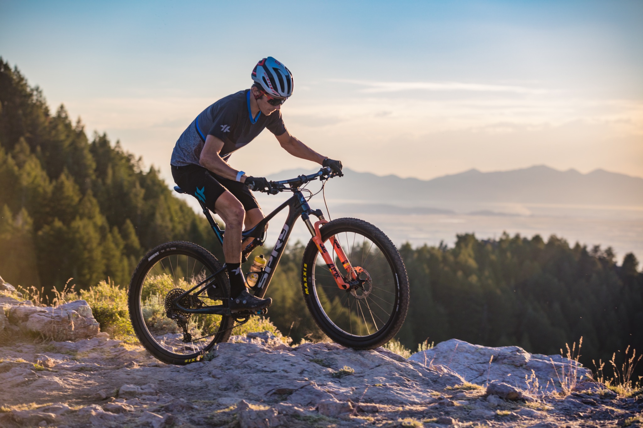 Ad by mercurycycling.com