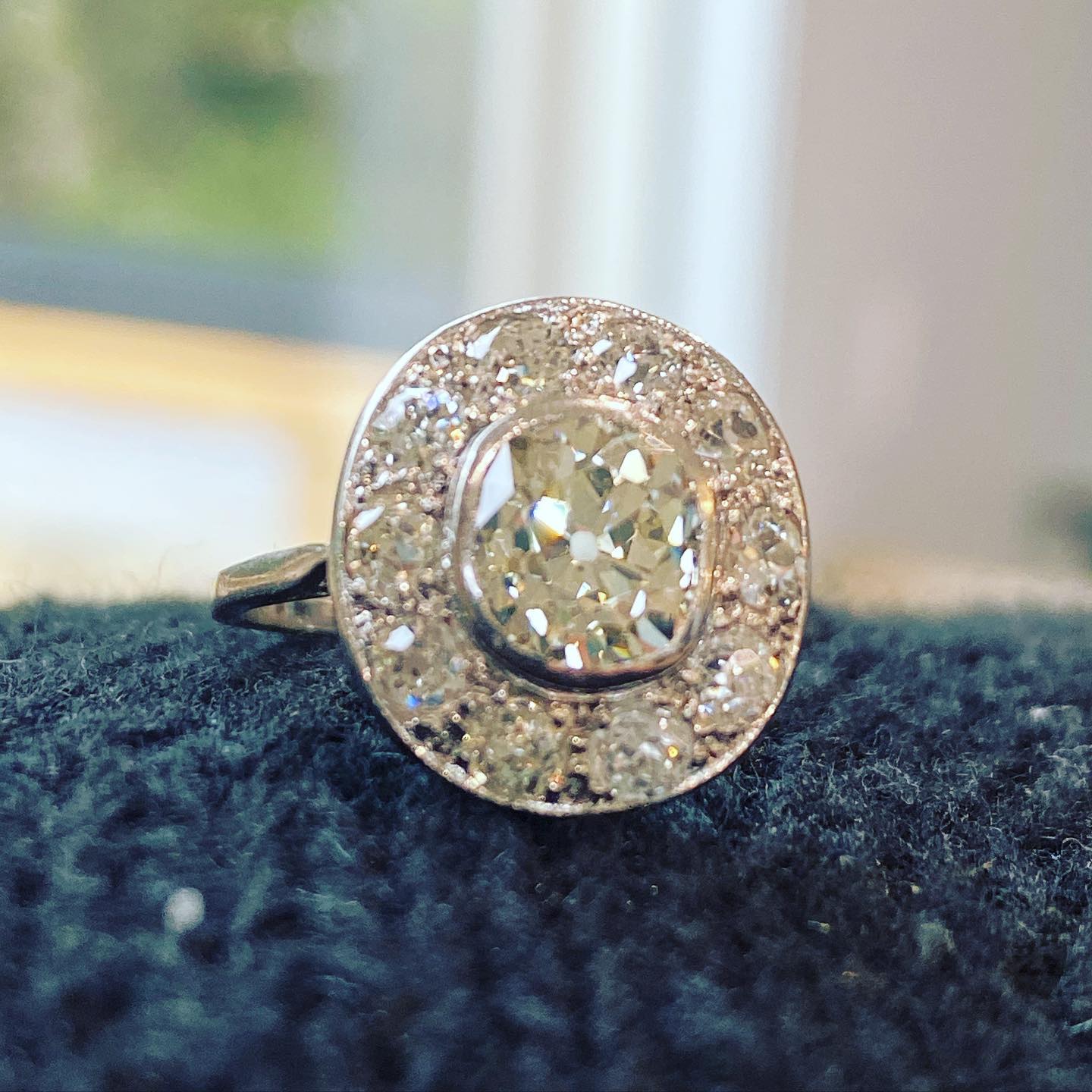 Ad by gemsetlove.com