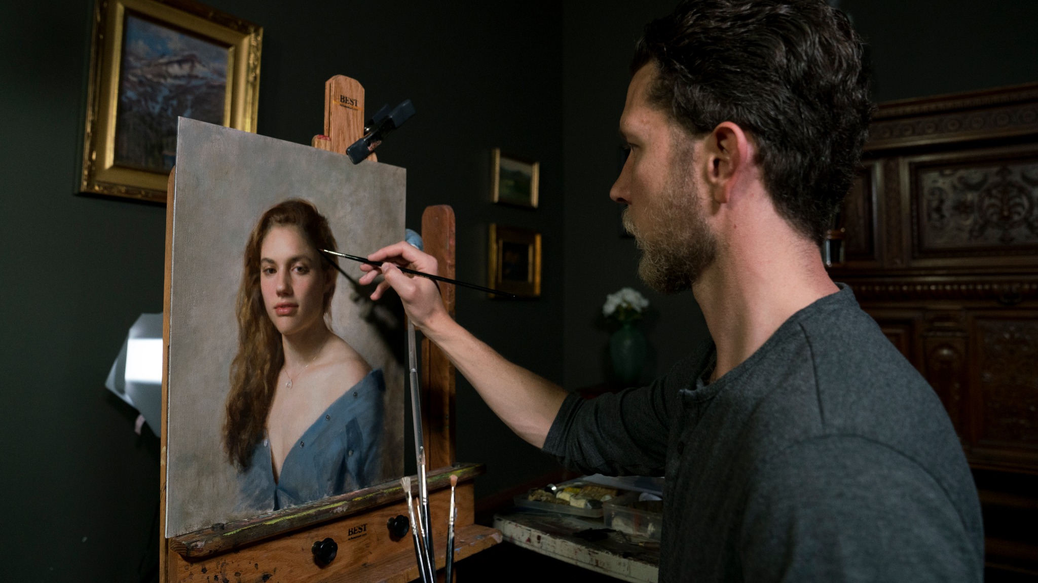 Ad by streamlineartvideo.com