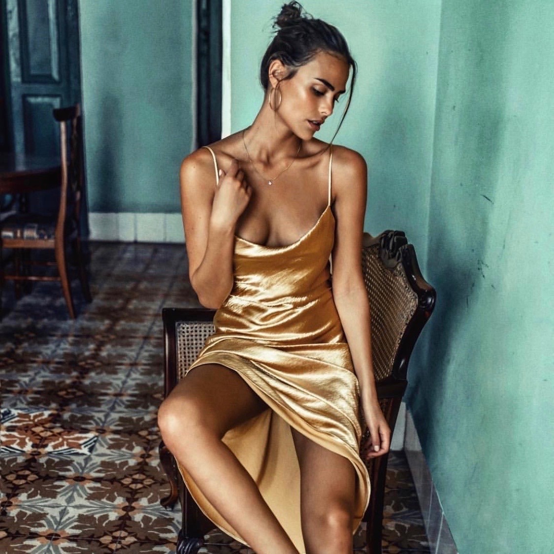 Ad by shopendlesssummer.com