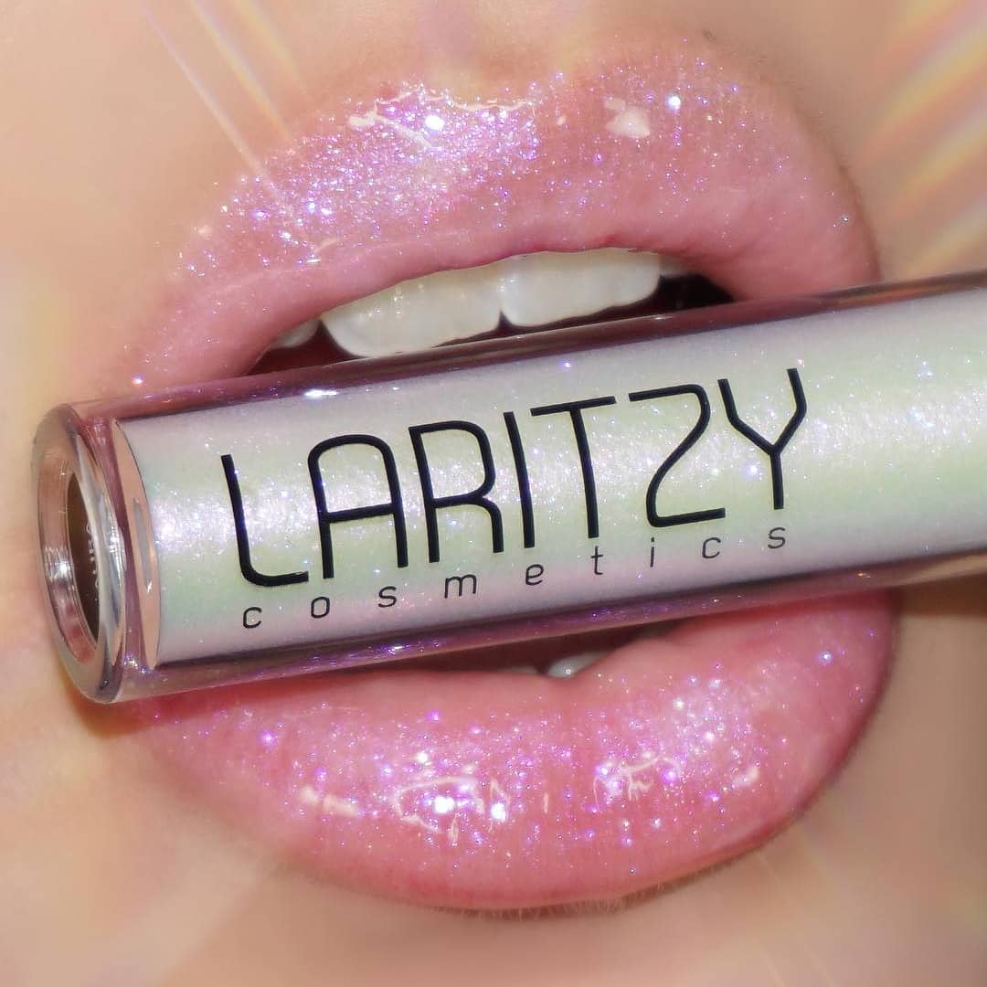 Ad by laritzy.com