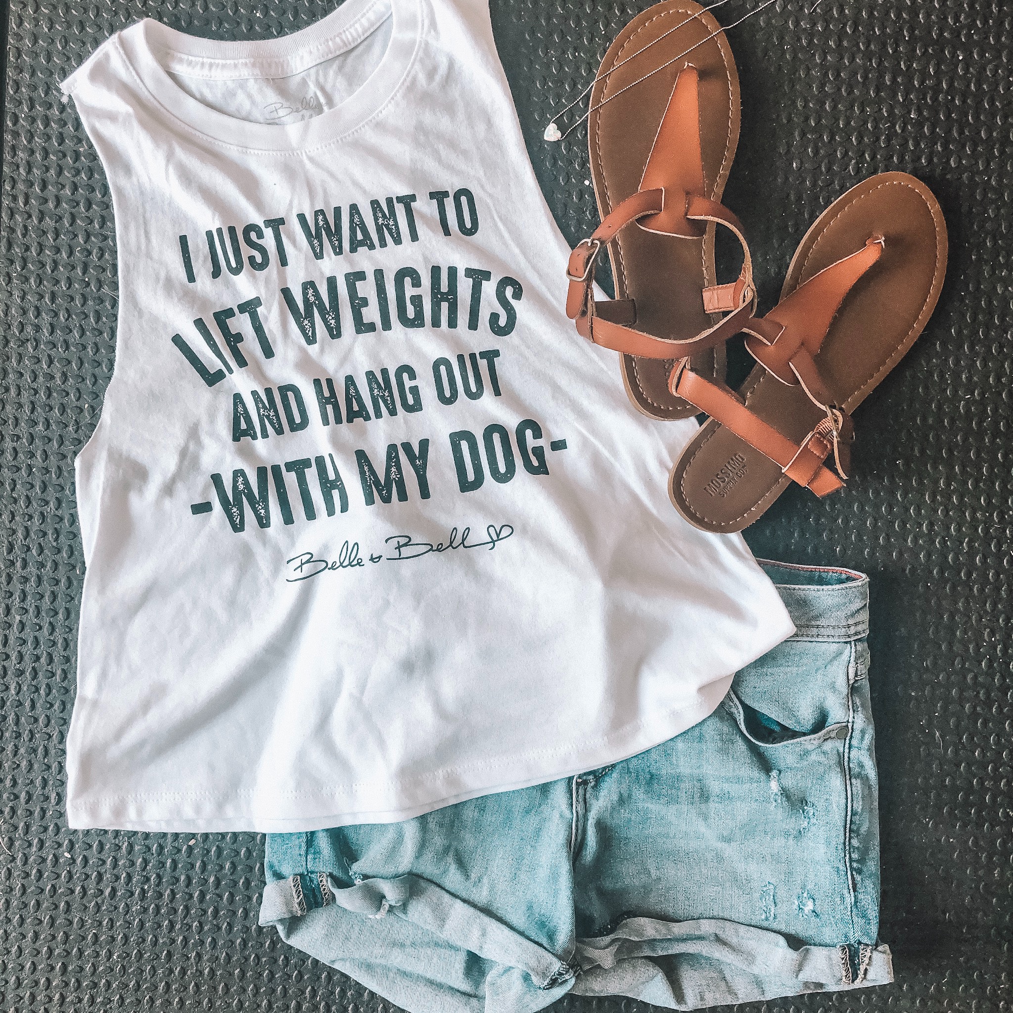 Ad by belleandbell.com