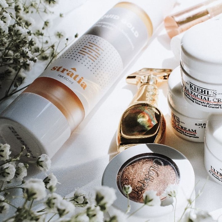 Ad by stratiaskin.com