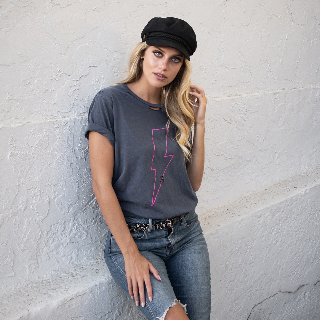 Ad by lulusimonstudio.com