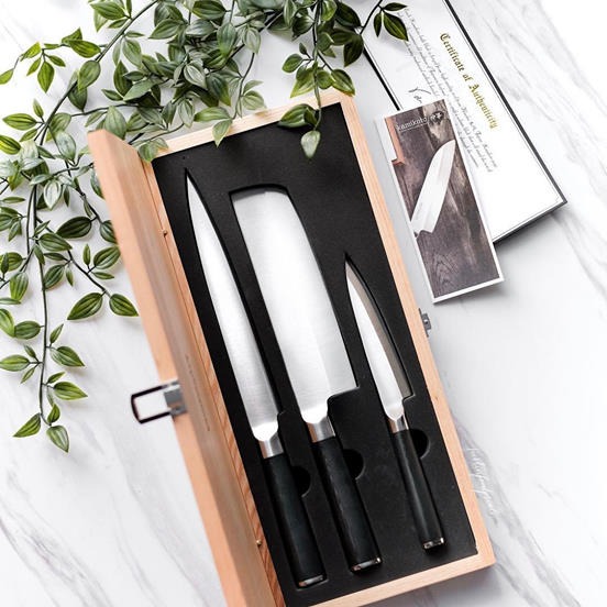 Ad by kamikotoknives.com