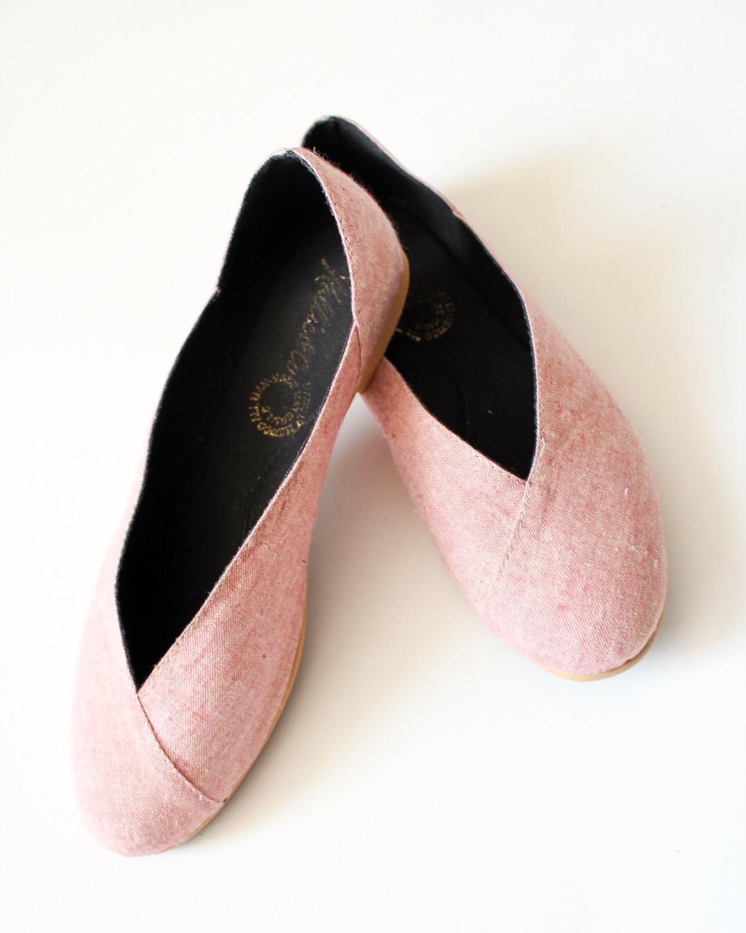 Ad by kallieshoes.com