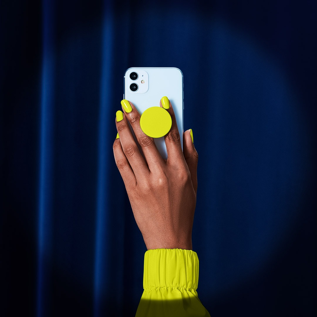 Ad by popsockets.fr