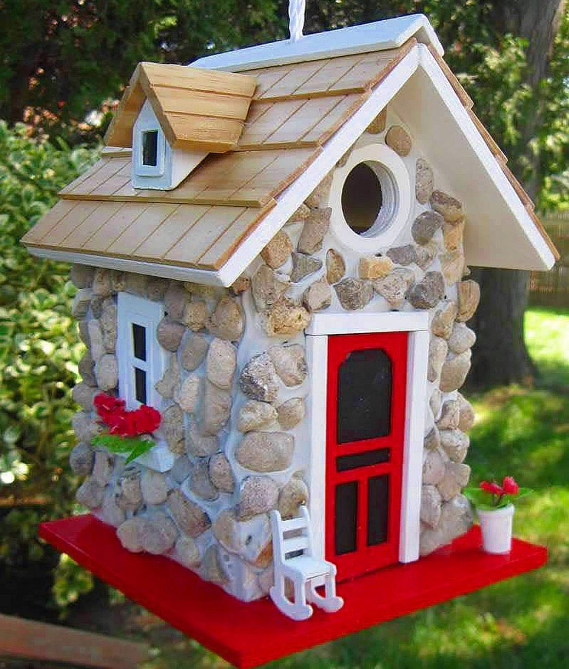 Ad by thehappygardens.com