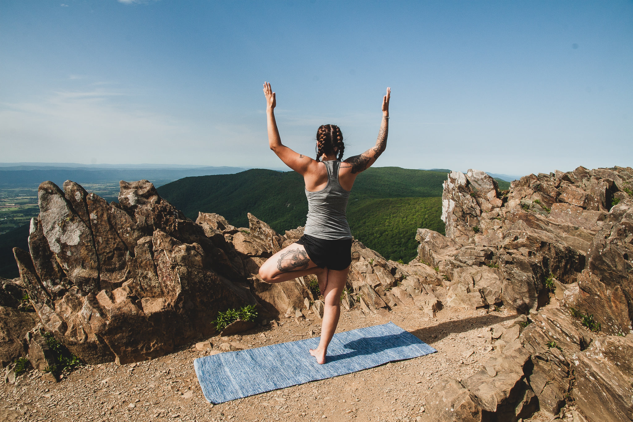 Ad by jadeyoga.us