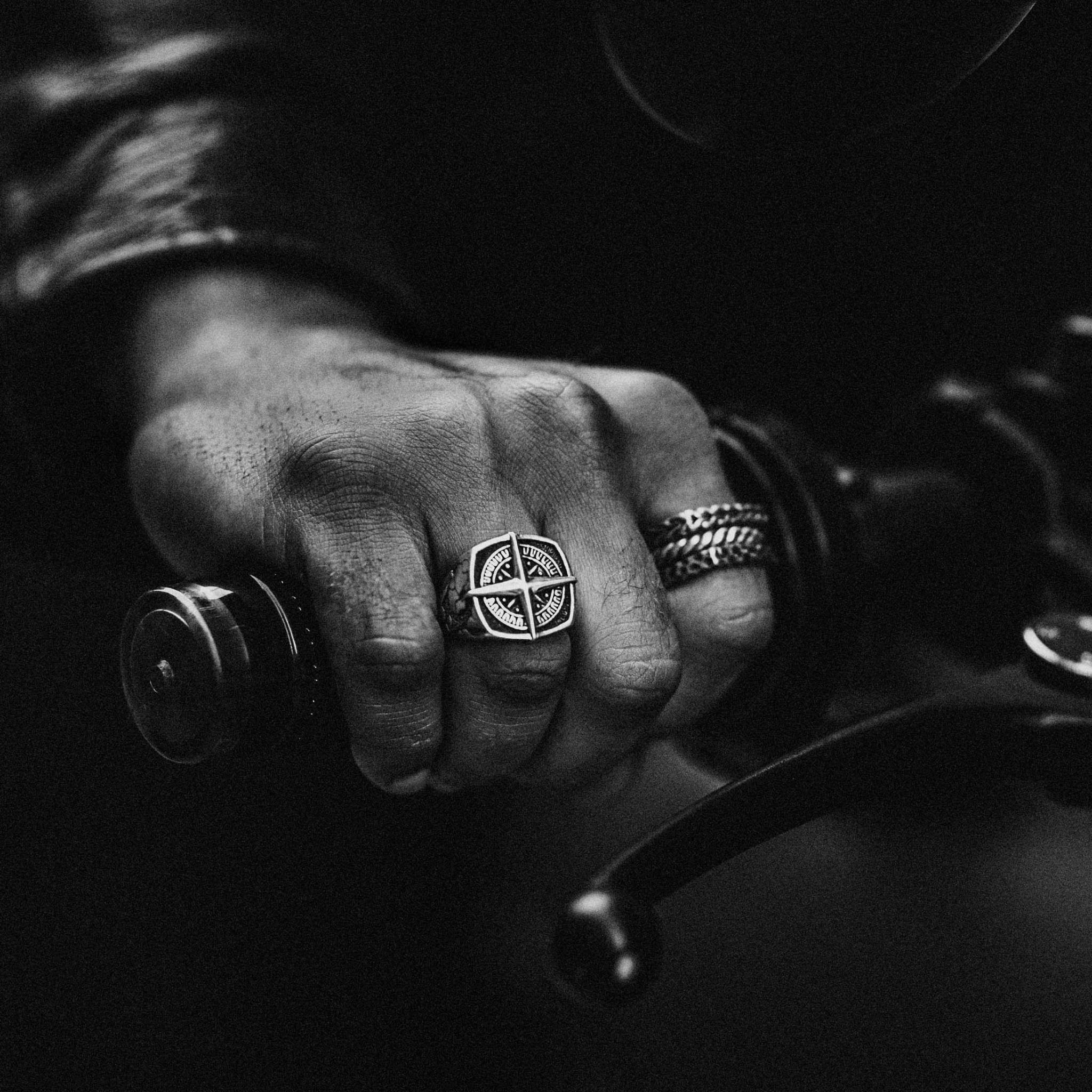 Ad by clocksandcolours.ca