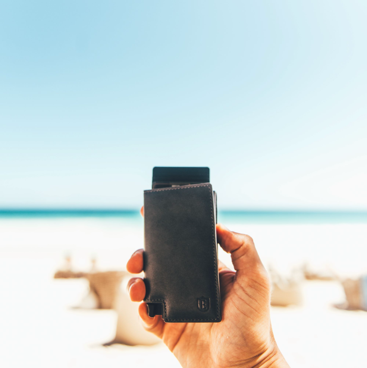 Ad by eksterwallets.com