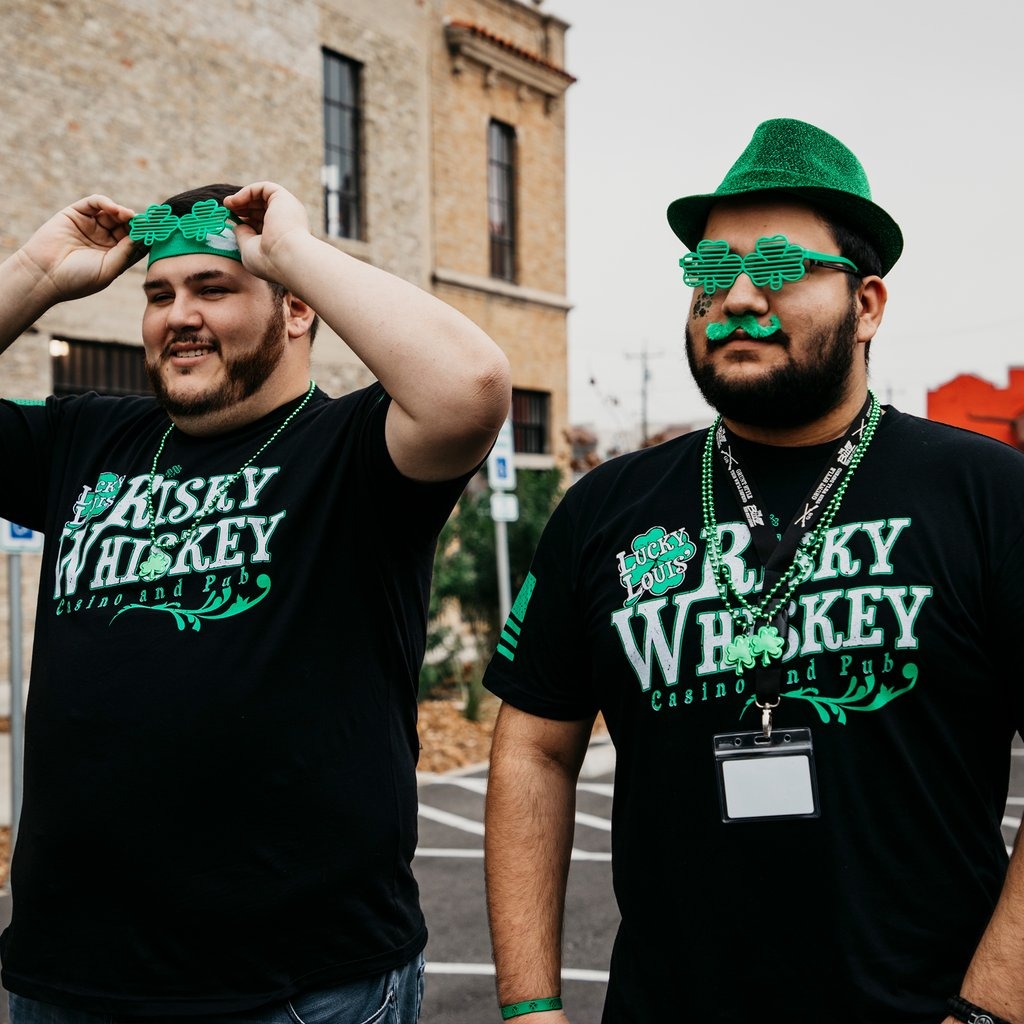 Ad by gruntstyle.com