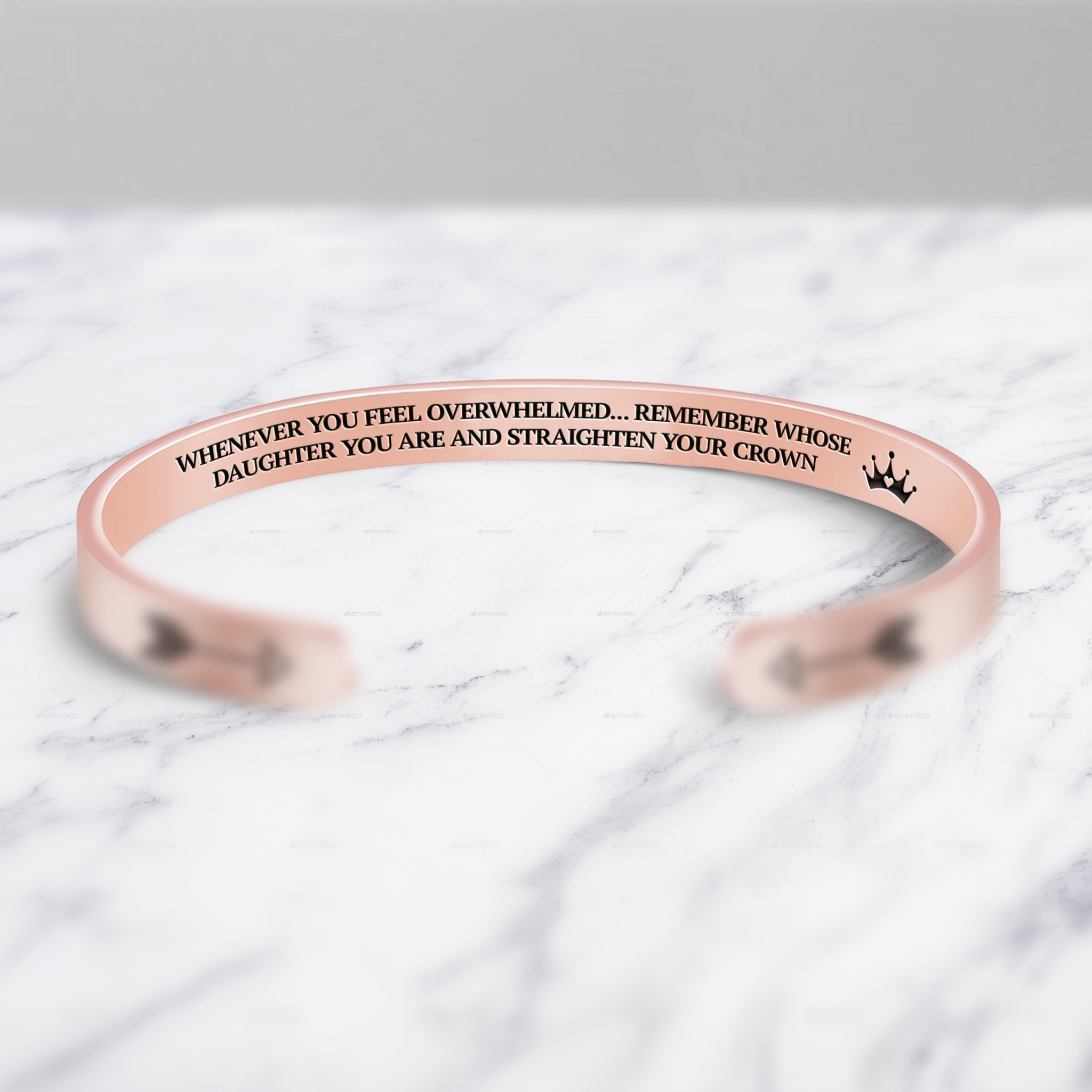 Ad by mintandlily.com