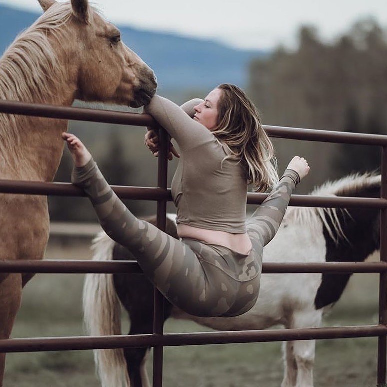 Ad by aloapperal.com