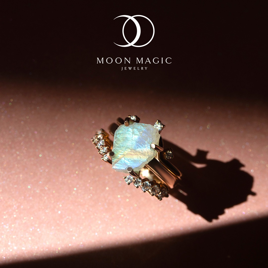 Ad by moonstonemagic.com