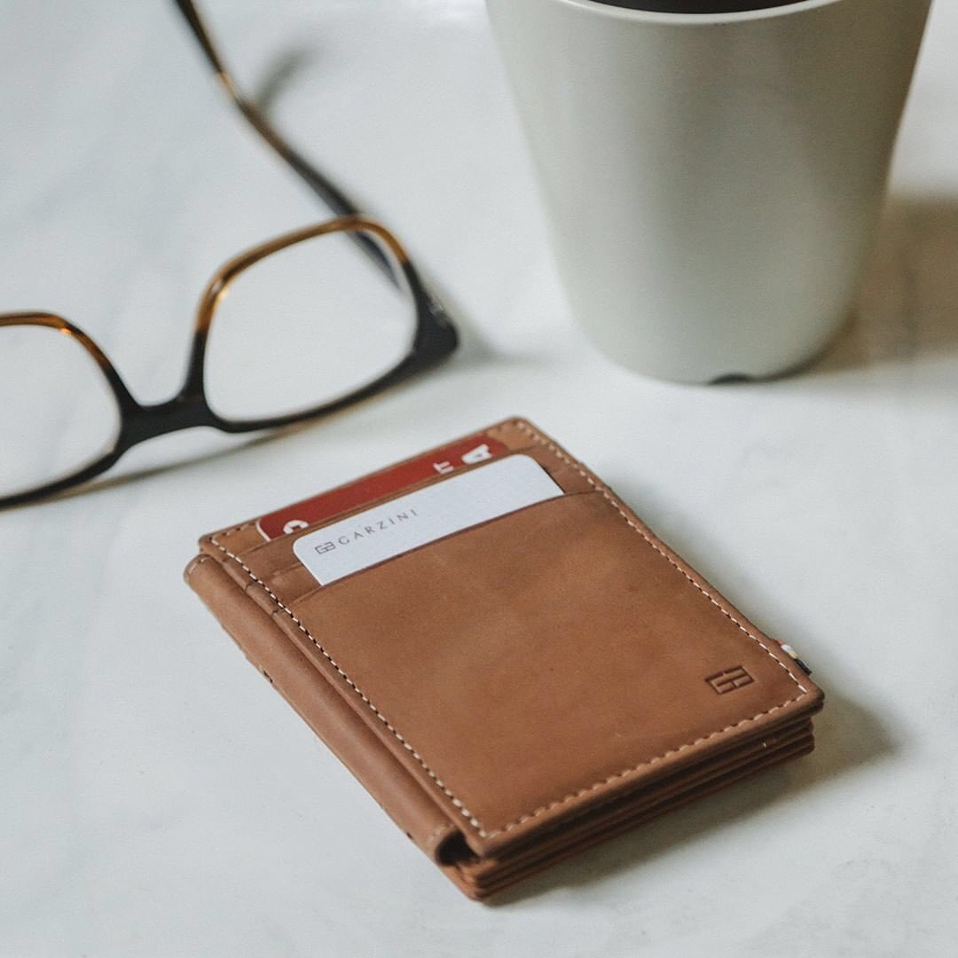 Ad by slimfoldwallet.co.uk