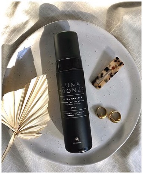 Ad by lunabronzetanning.com.au