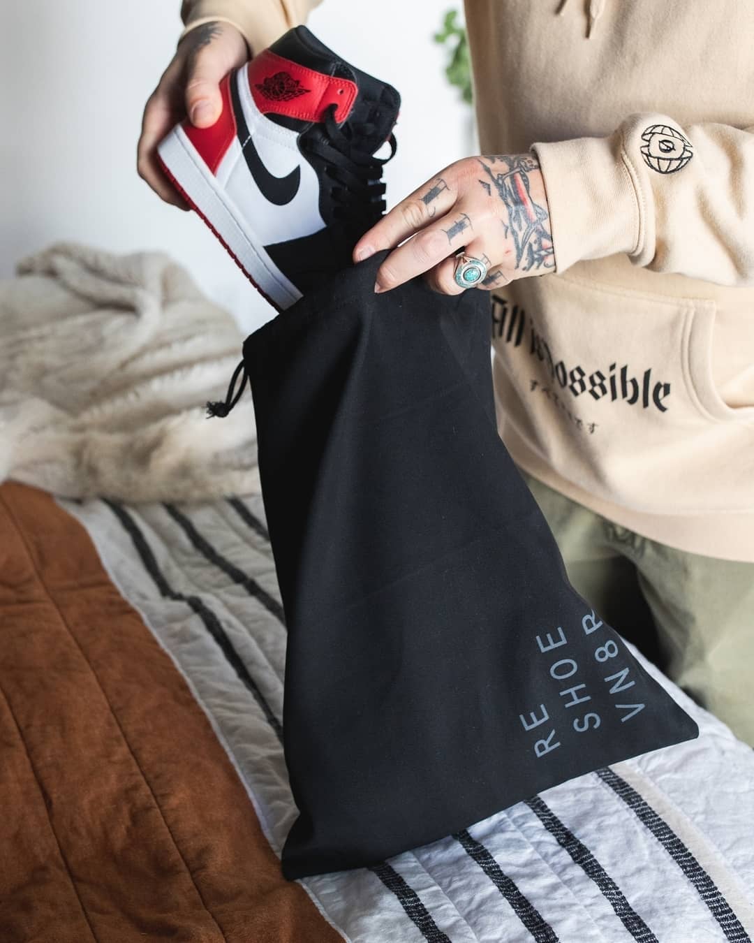 Ad by reshoevn8r.com